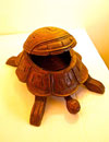 European spittoon - Forani Turtle Collection