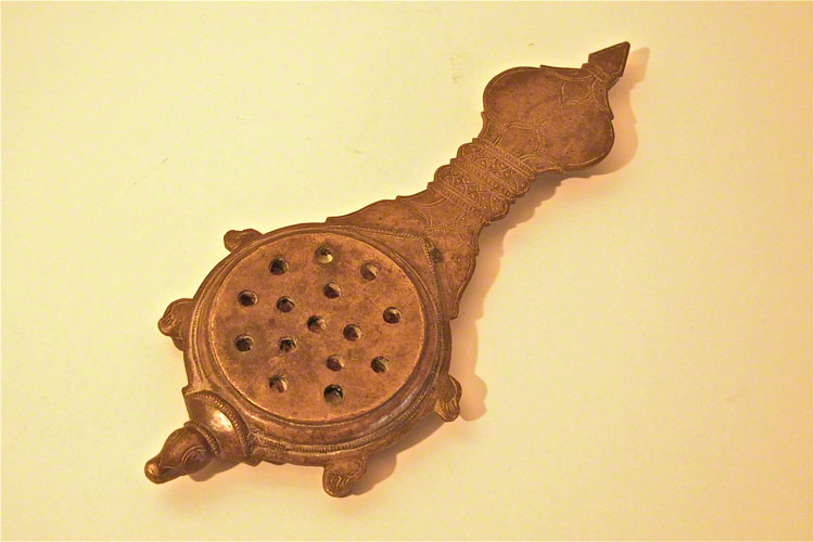 Indian incense-holder - Forani Collection